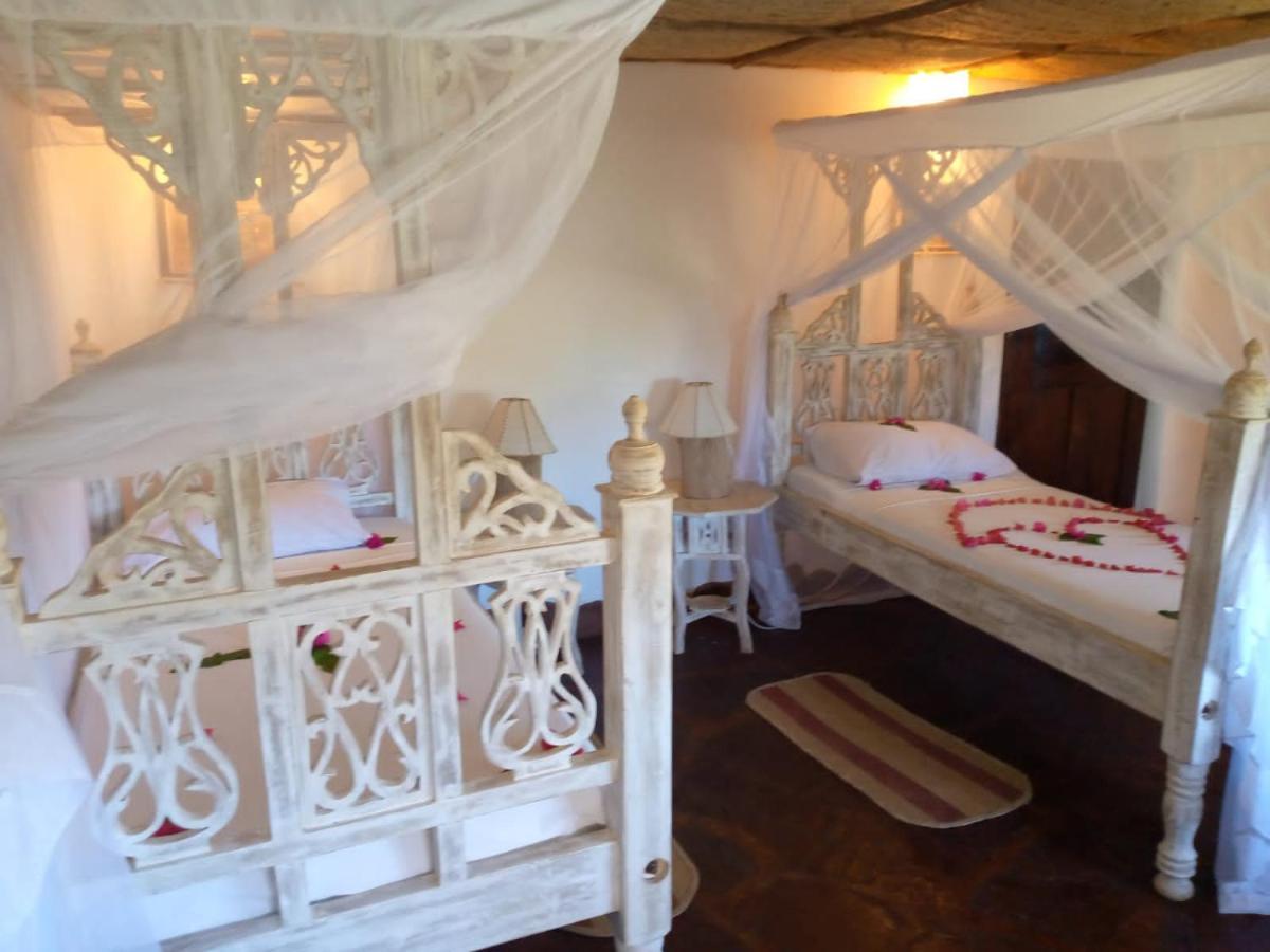 Mvuvi Lodge Watamu Exterior photo