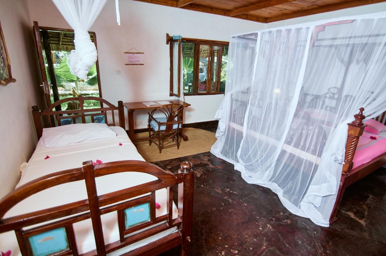 Mvuvi Lodge Watamu Exterior photo